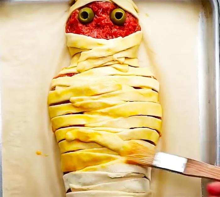 Mummy Meatloaf - Ground Beef Recipes - Simple Halloween Potluck Dinners