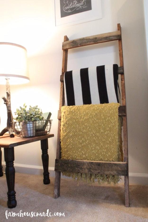 Easy Pallet Blanket Ladder, an idea worth saving for later and a budget friendly way to update a room