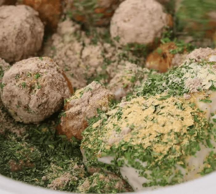 How to Make Crockpot Swedish Meatballs