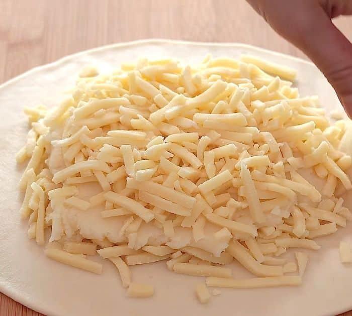 No Bake Cheese Potato Bread Recipe