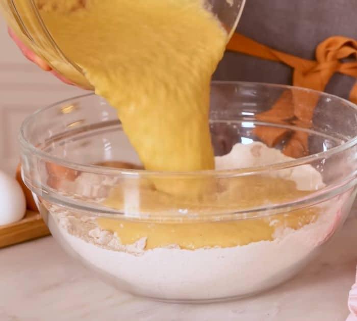 Easy Applesauce Cake Recipe Ingredients