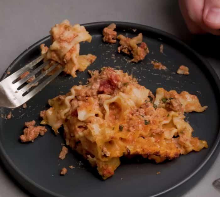How to Make Loaded Skillet Lasagna