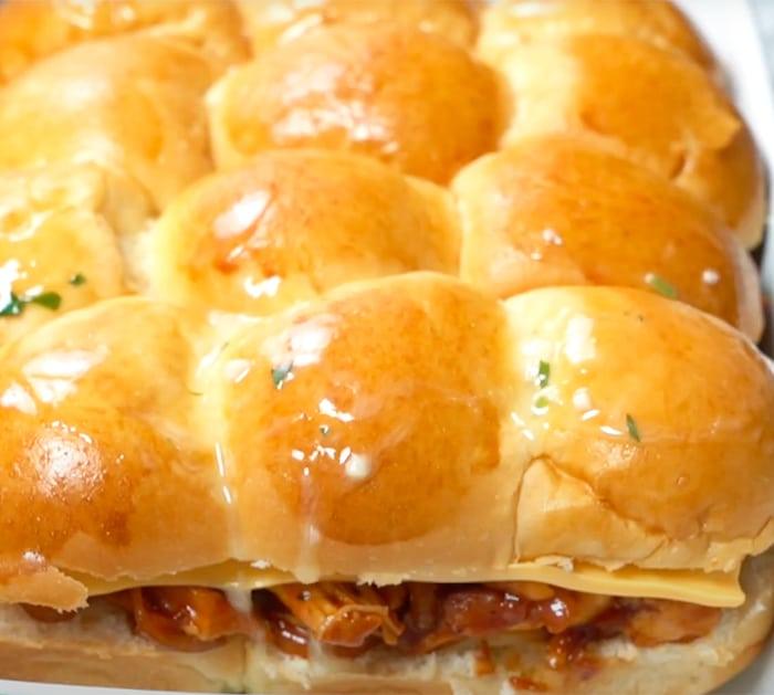 Hawaiian Sliders - BBQ Sliders - Pull Apart Bread Recipes