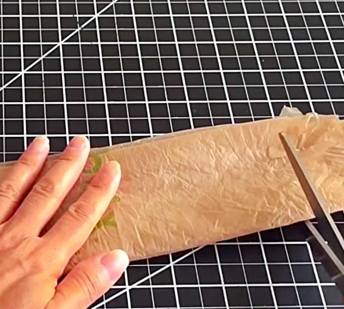 Learn To Make DIY Plastic Bag Yarn from grocery bags