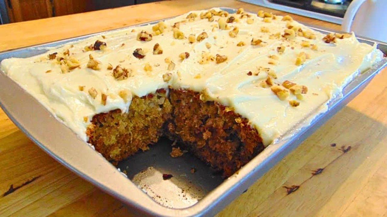 Easy Old-Fashioned Preacher Cake Recipe