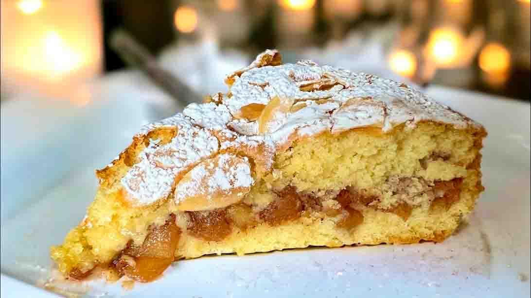 Easy Apple Cinnamon Cake Recipe