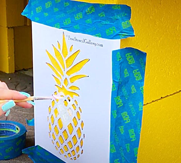 Use Pineapple Stencils On A DIY Outdoor Bench With Cinder Blocks