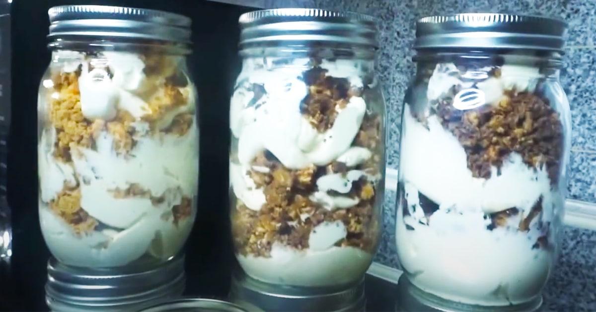 No-Bake Cheesecake In A Jar