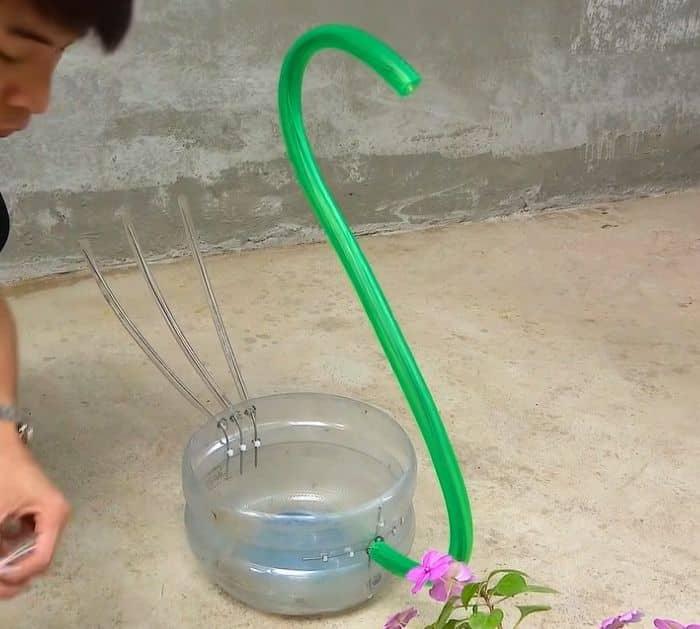 DIY Flamingo Flower Pots Tutorial