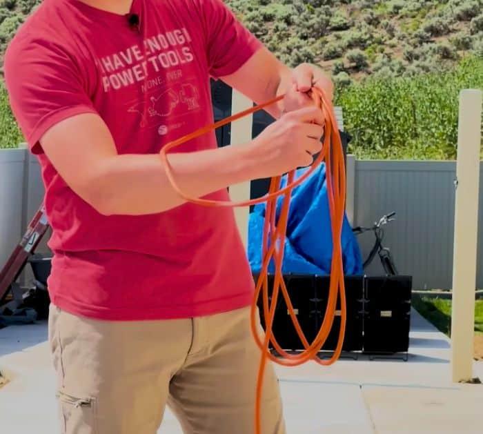 How to Wrap Cord The over and under method