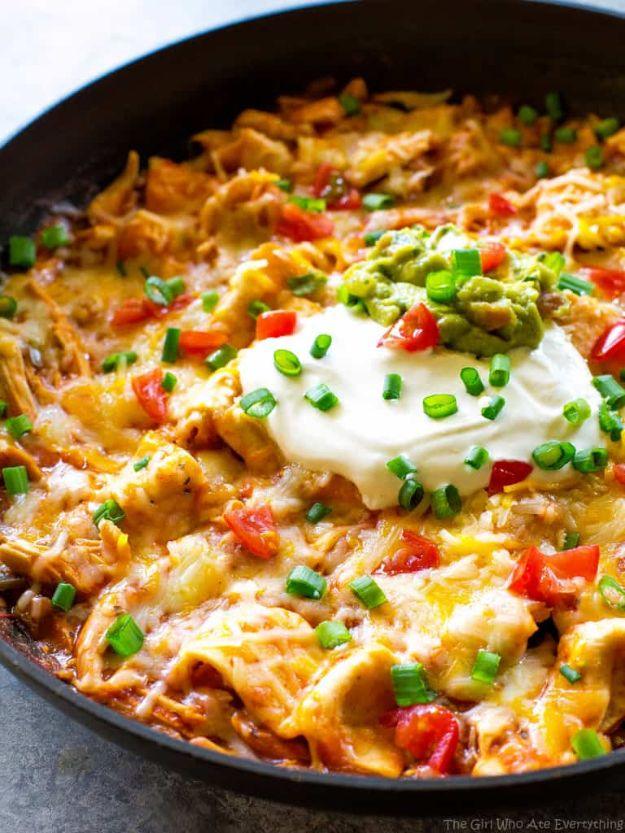 Easy dinner recipe: a one pan chicken enchilada skillet built for a cheesy Tex Mex weeknight dinner for the whole family