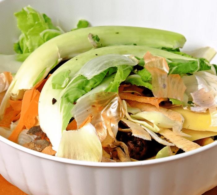 Why You Shouldn't Throw Away Onion Skin Life Hacks