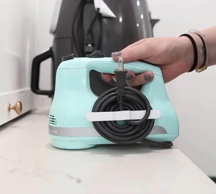 How to Untangle Wires and Cords