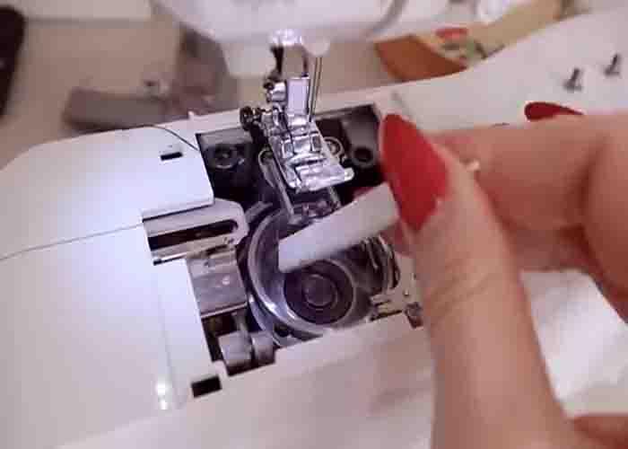 Cleaning your sewing machine