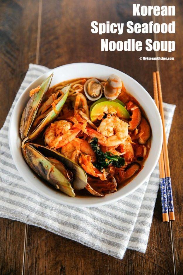 Korean spicy seafood noodle soup graphic with a red broth bowl of mussels, clams and shrimp and a title