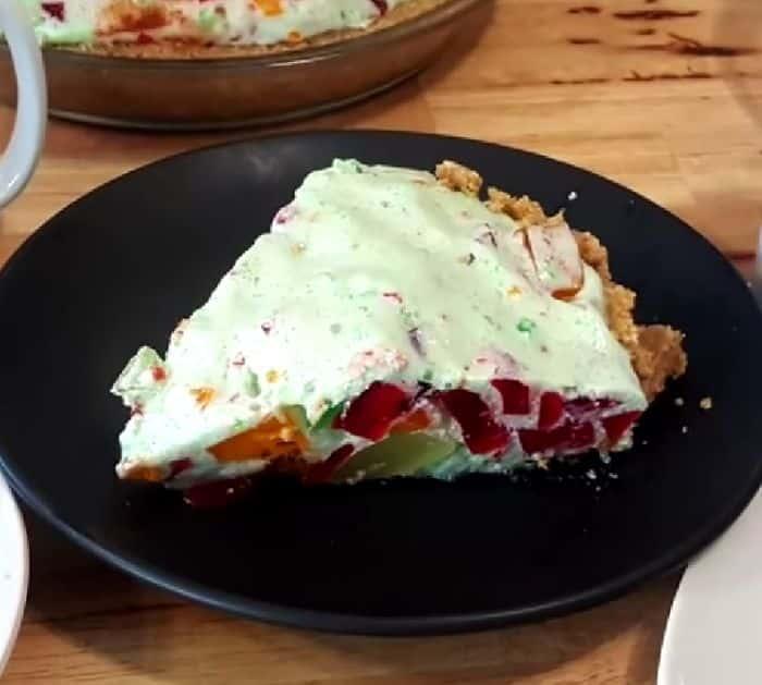 How To Make No-Bake Mosaic Jello Pie