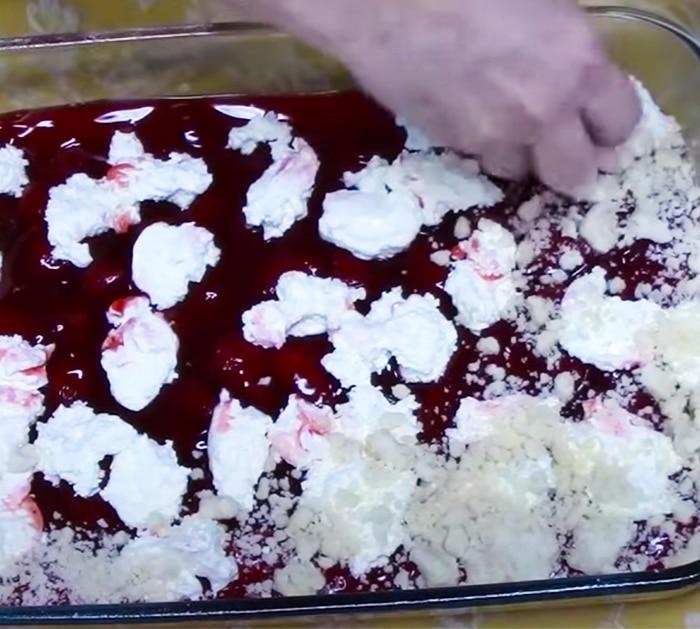 How To Make Strawberry Dumpcake Recipe | Easy Recipes
