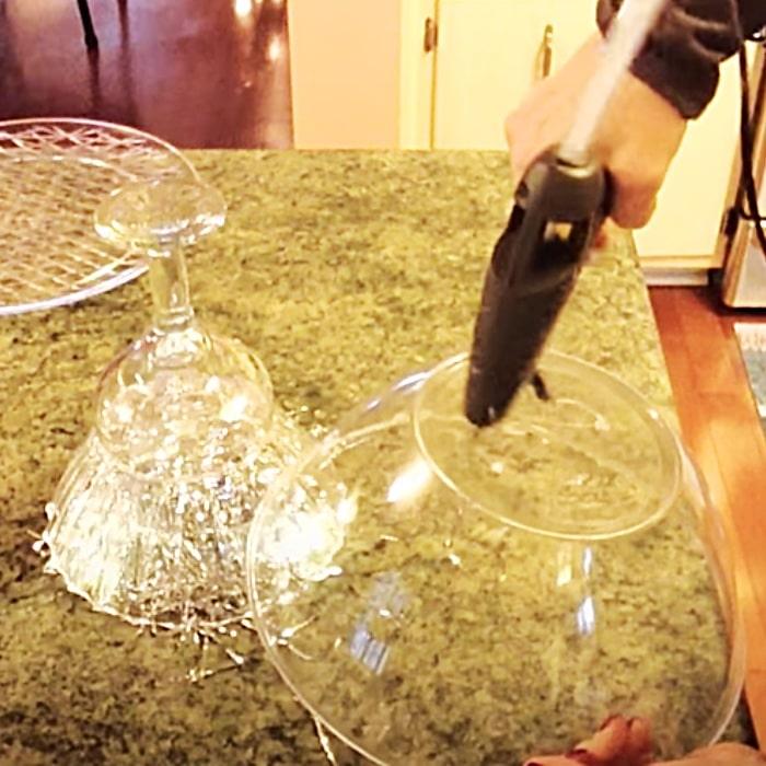 How To Make New Years Eve Crafts - How To Make Presentation Bowls - DIY Holiday Ideas