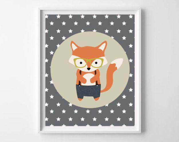 Woodland fox free printable, a cartoon fox in glasses and blue shorts inside a tan circle on a grey and white star background