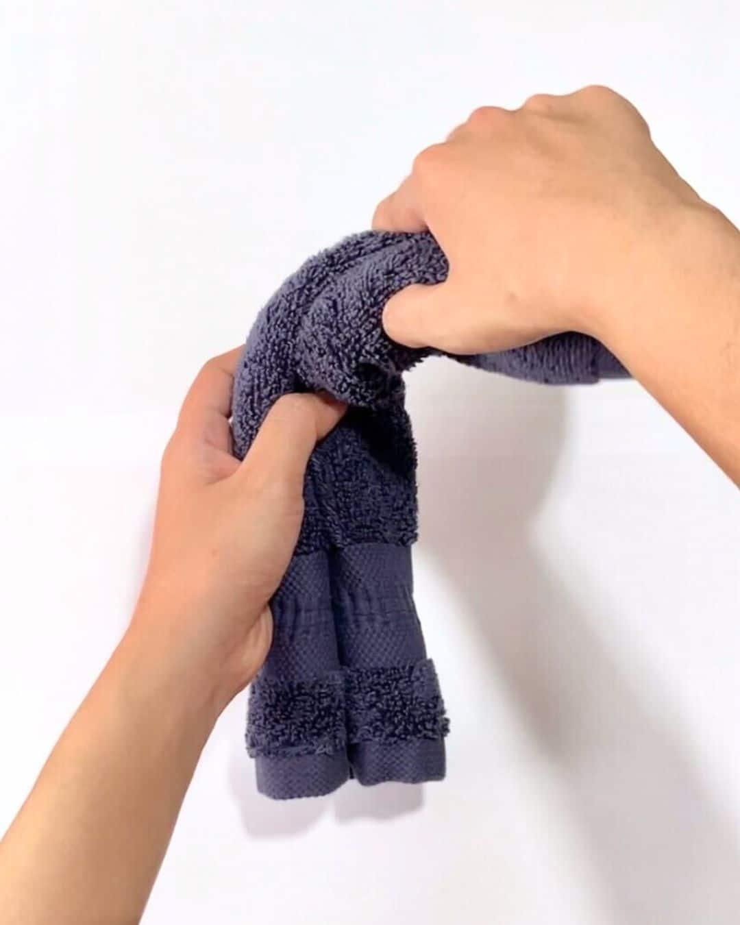 Easy Towel Teddy Bear — kid-friendly crafts