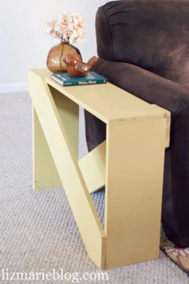 DIY 5 Board End Table, a diy end table build, doable even on a tight timeline and an idea worth saving for later
