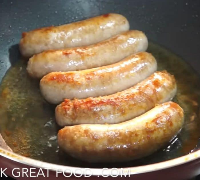 How to Perfectly Cook Juicy Sausages