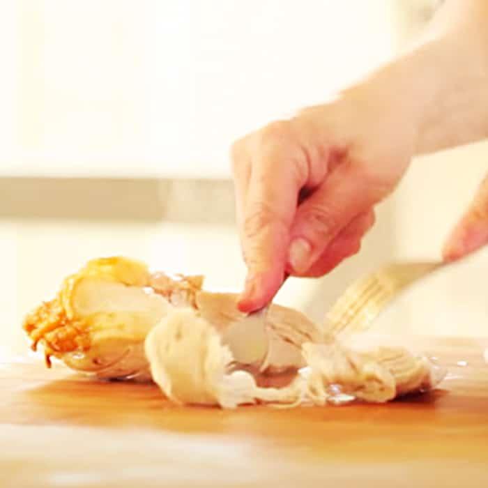 Beth's Chicken And Biscuit Casserole Recipe - How To Make Chicken And Biscuit Casserole - Easy Casserole Recipes