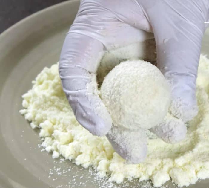 How to Make Coconut Balls