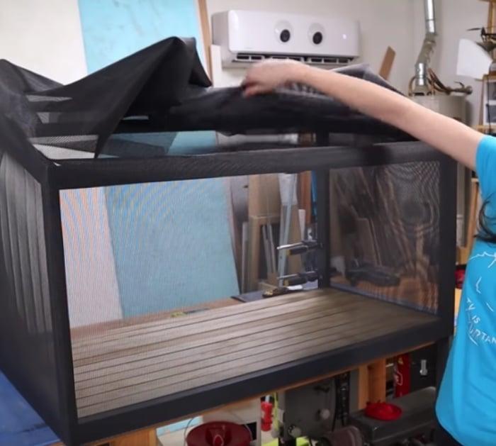 Make a DIY patio for your cat a catio