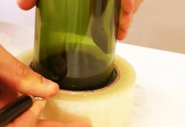 3-Ways-to-Cut-Glass-Bottles-6 | DIY Projects & Crafts by Sueeye at