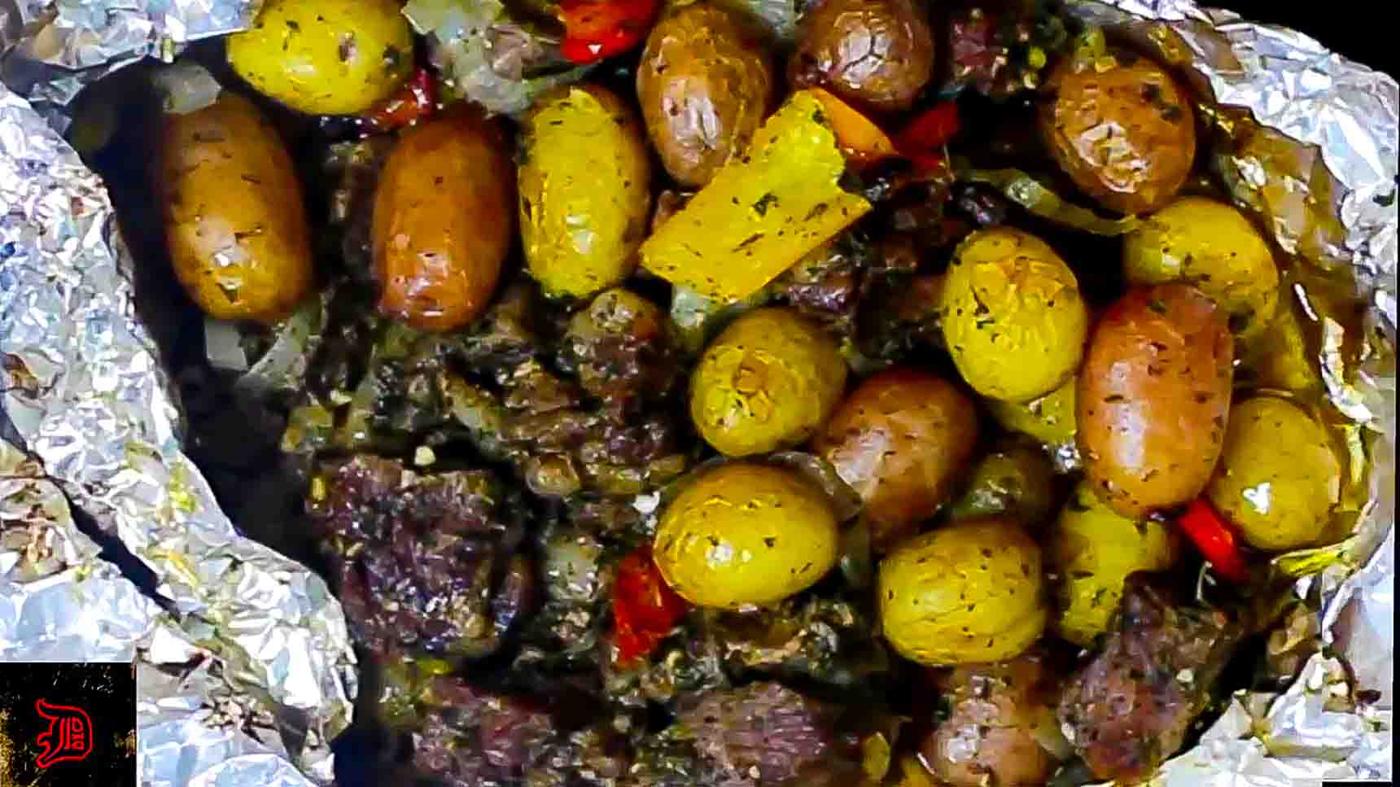 Foil Pack Garlic Steak and Potatoes