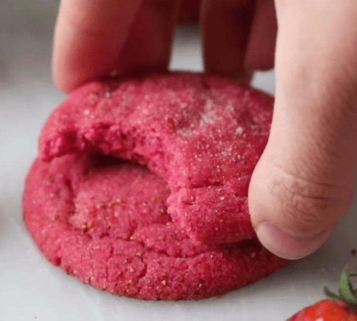Easy Strawberry Dessert Recipe