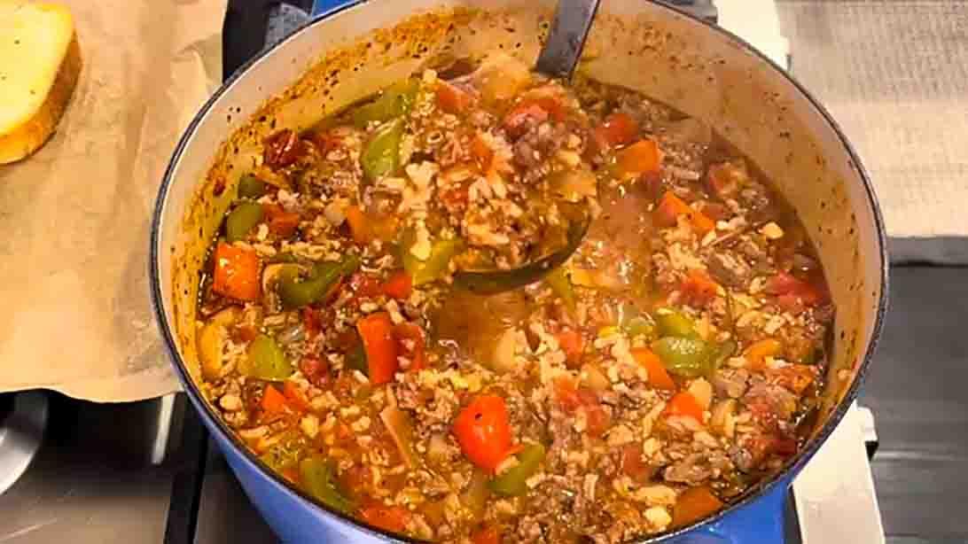 One-Pot Stuffed Pepper Soup Recipe