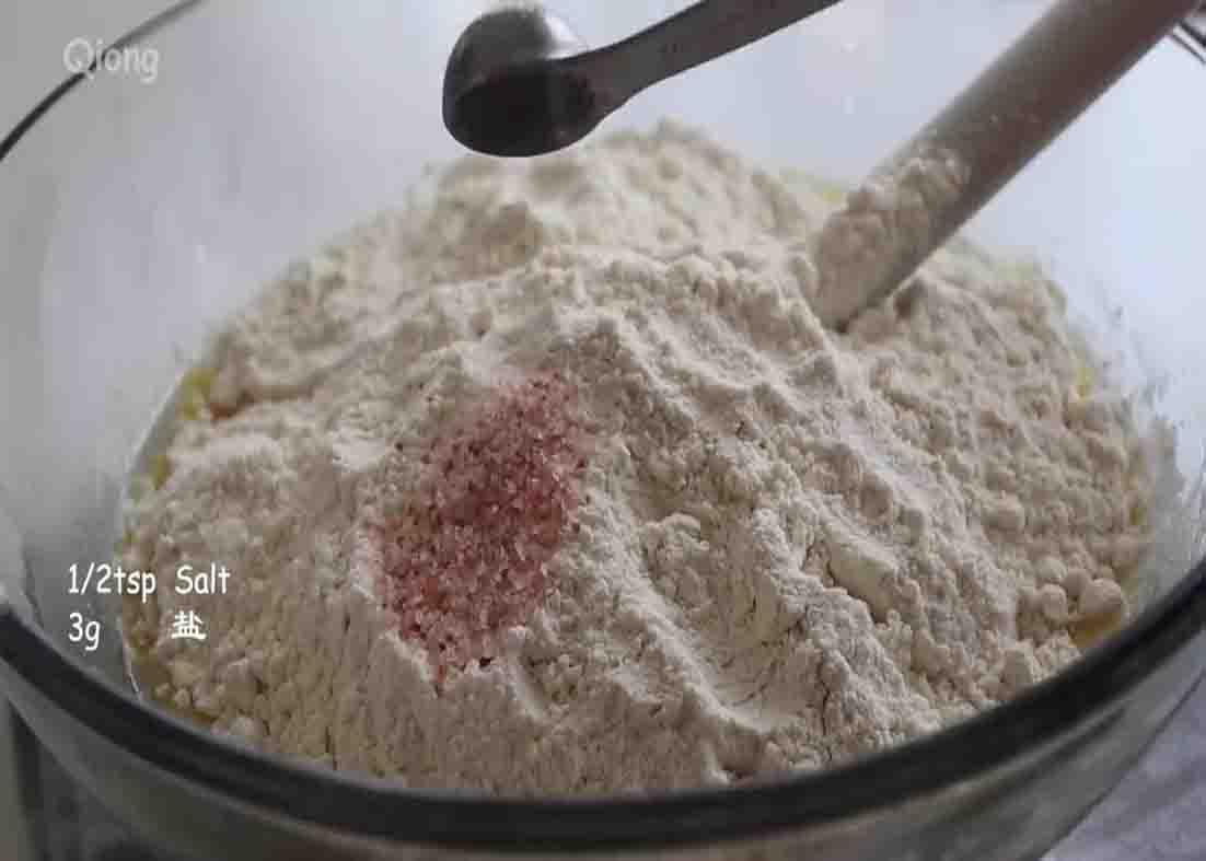 Combining the dry ingredients of milk buns recipe