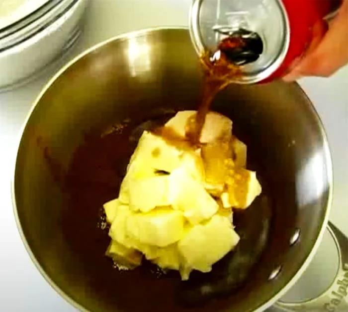 How To Make Coca Cola Cakes - chocolate cake recipes - Southern Recipes