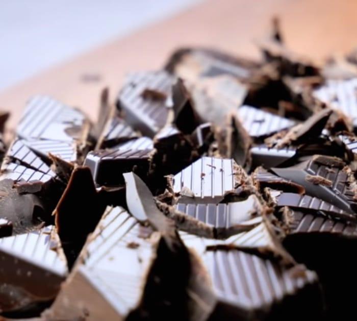 Make a chocolate mousse recipe using only two ingredients