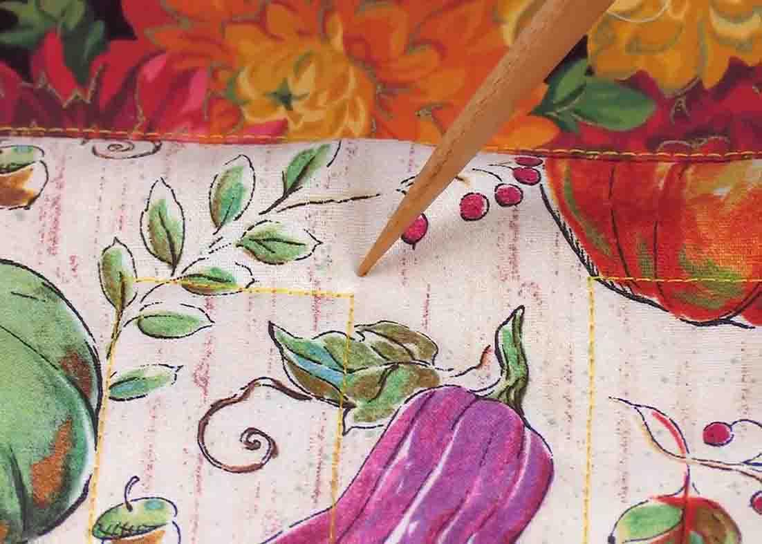Quilt stitching the fall placemat