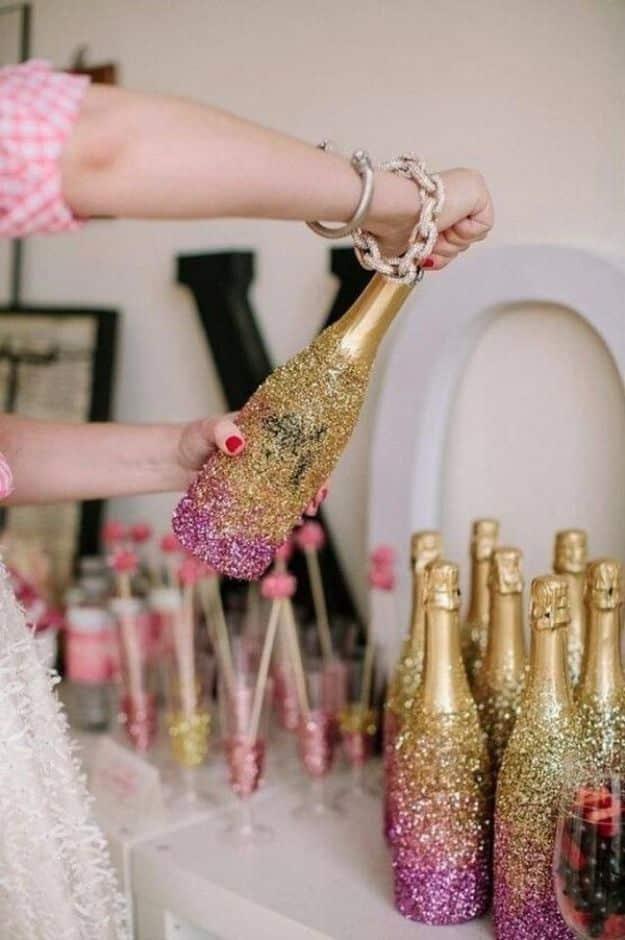 New Years Eve Decor Ideas - Glitter Champagne DIY - DIY New Year's Eve Decorations - Cheap Ideas for Banners, Balloons, Party Tables, Centerpieces and Festive Streamers and Lights