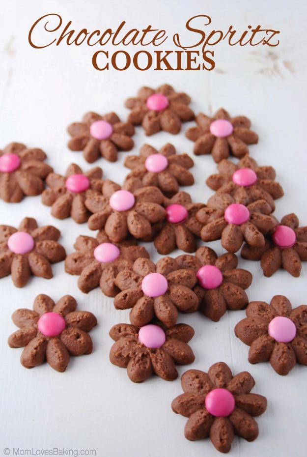 DIY Valentines Day Cookies - Chocolate Spritz Cookies - Easy Cookie Recipes and Recipe Ideas for Valentines Day - Cute DIY Decorated Cookies for Kids, Homemade Box Cookies and Bouq
