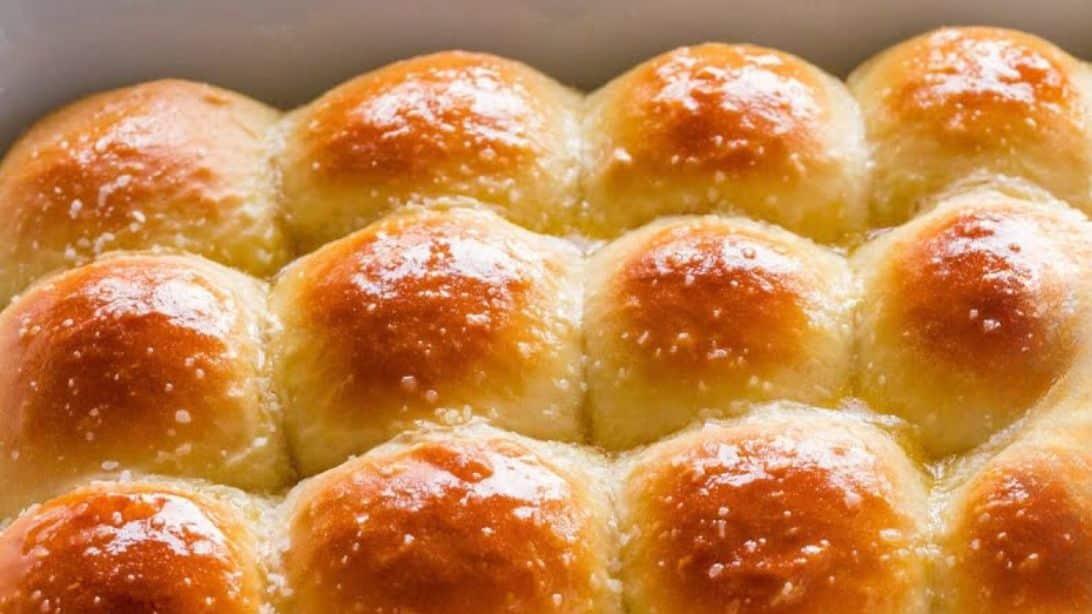 Best Fluffy Dinner Rolls Recipe