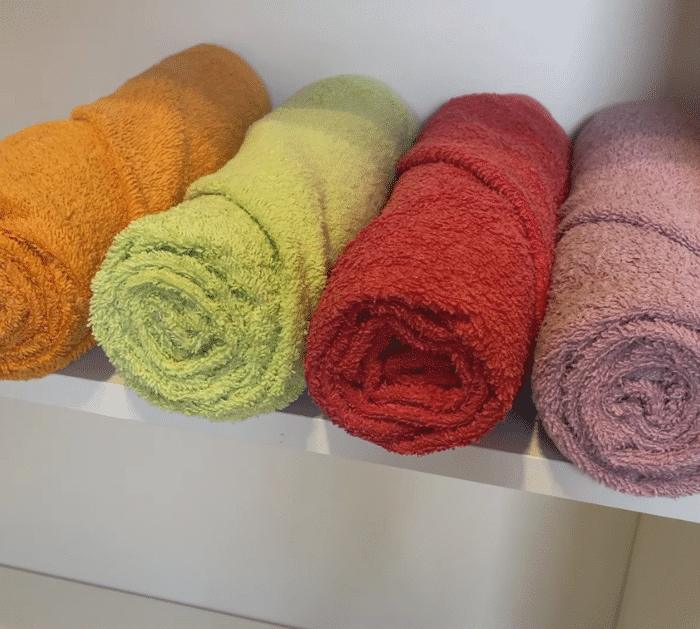 How to Roll Towels Neatly