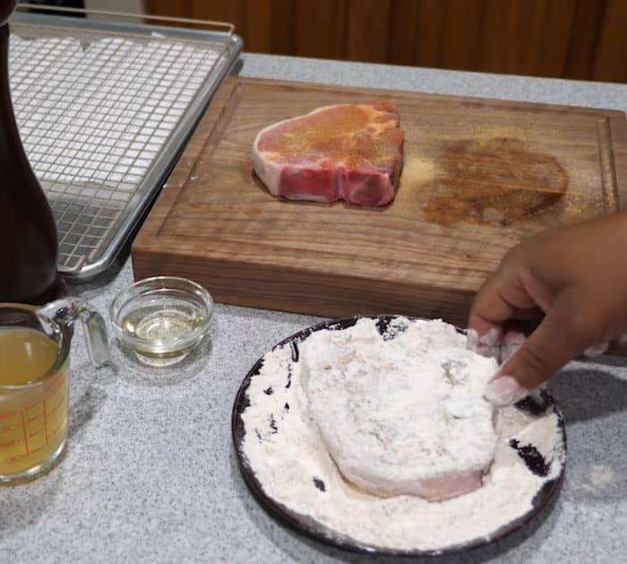 Smothered Pork Chops and Gravy Recipe