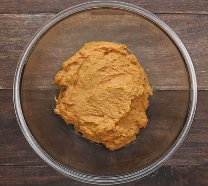 Easy Pumpkin Spice Donut Holes Ingredients