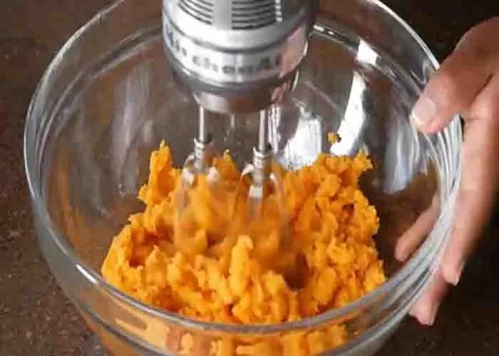 Making the sweet potato filling for the pie