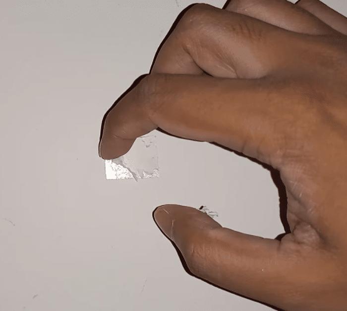How to Remove Tape on Walls Safely