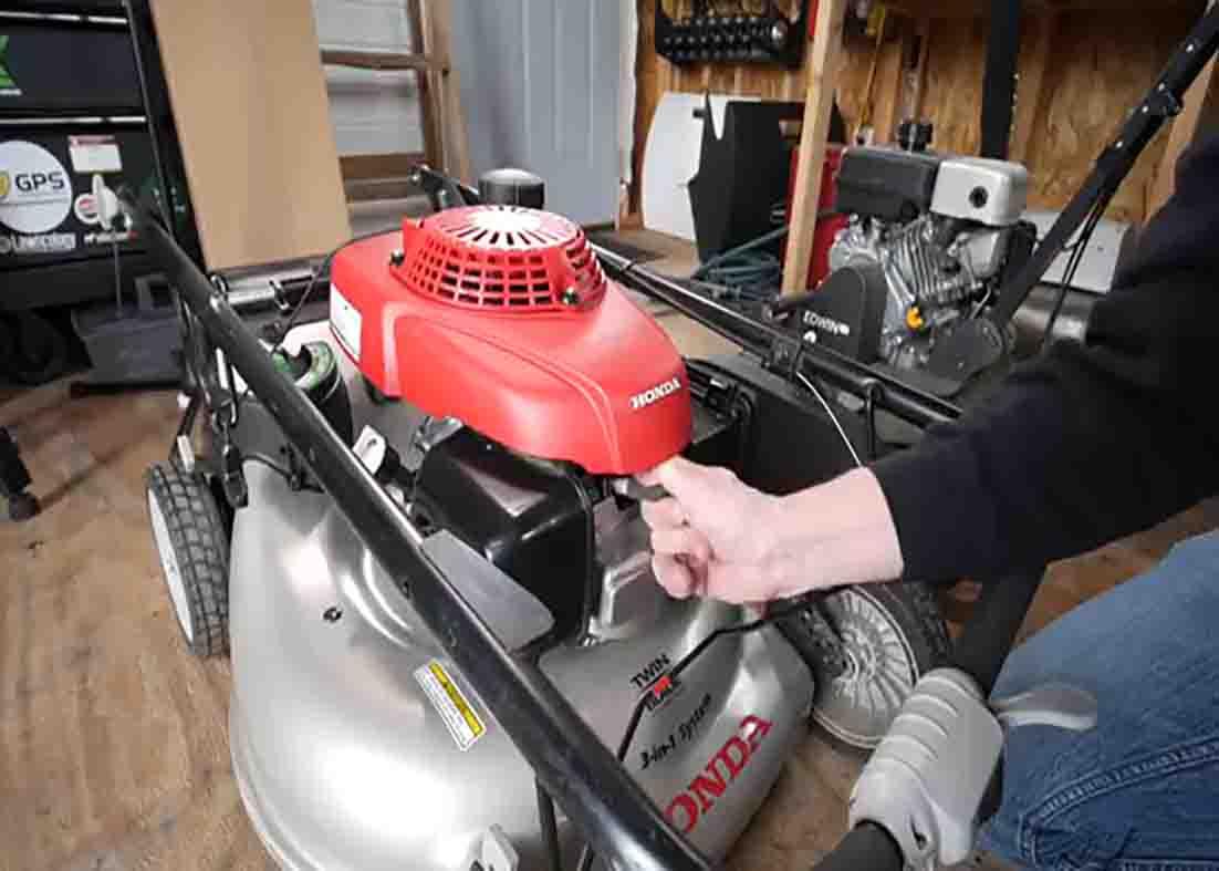 Checking and cleaning the lawn equipment for the Spring season