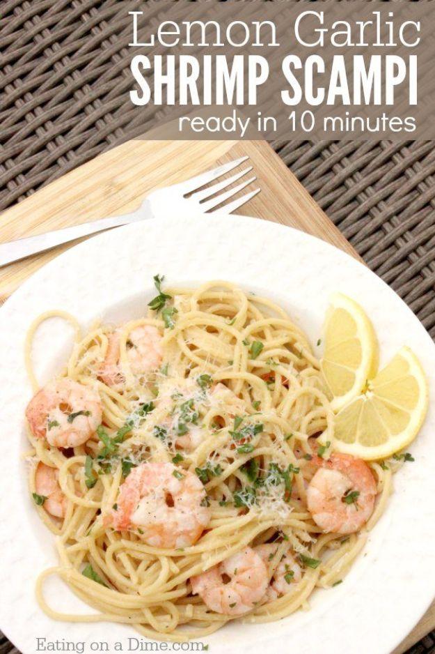 Easy dinner recipe: lemon garlic shrimp scampi that tastes just as good reheated the next day for the whole family