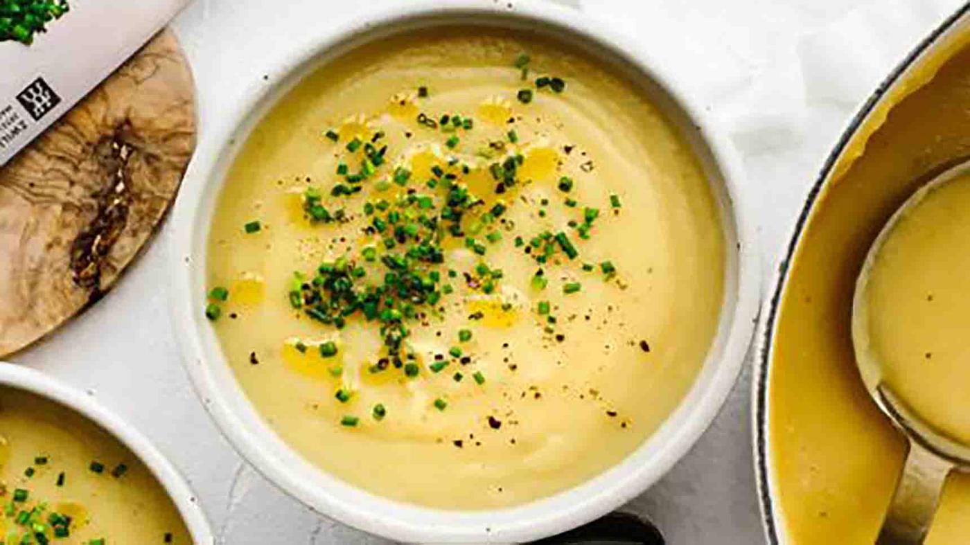 Easy Potato Leek Soup Recipe