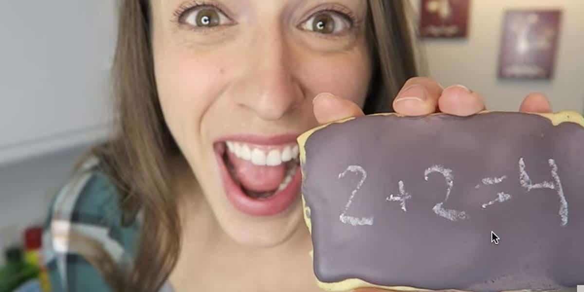 I Was Amazed When I Saw Her Chalkboard Cookies And Had To Know Her Secret!