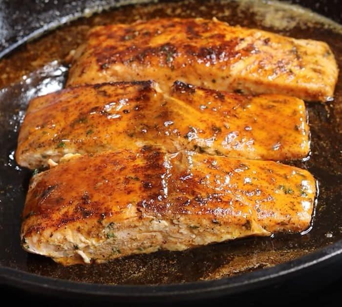 How to Make Honey Butter Old Bay Salmon